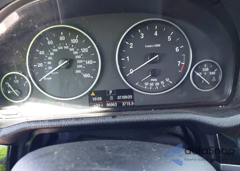 2017 BMW X3 xDrive28I из США, поврежденный, VIN 5UXWX9C50H0D98972